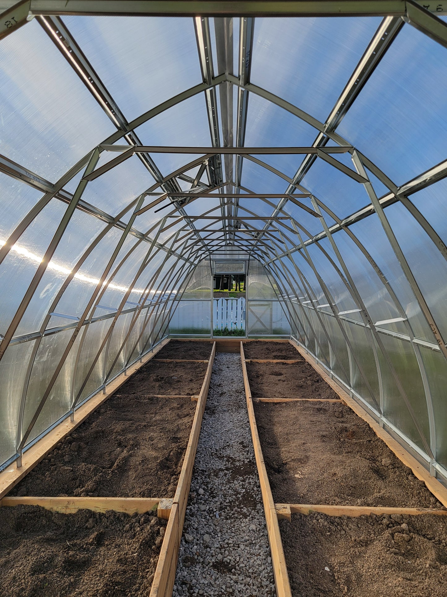 Sungrow 32 Greenhouse