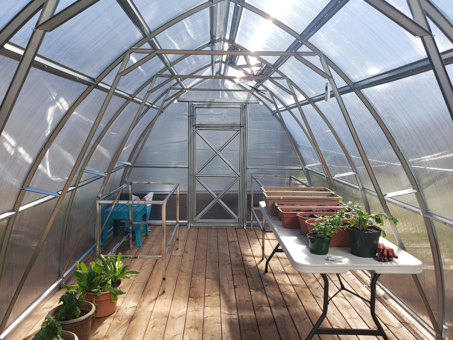 Sungrow 20 Greenhouse